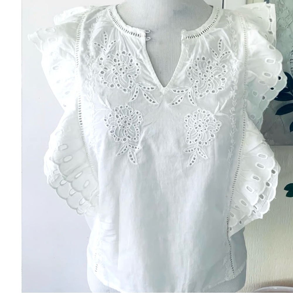 Calypso Eyelet Flutter Sleeve Top white M